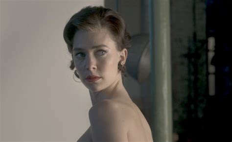 princess margaret naked|Princess Margaret poses topless for Lord Snowdon in The Crown。